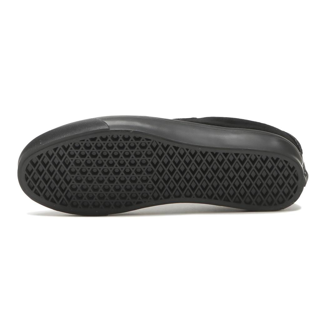 VN000Z3XBKA Vans PREMIUM SF MOC LOW (Men's)