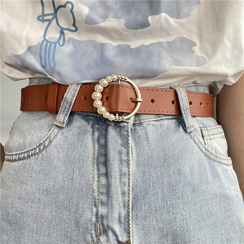 Fashionable Pu Women's Belt Featuring Elegant Heart Design For Versatile Styling