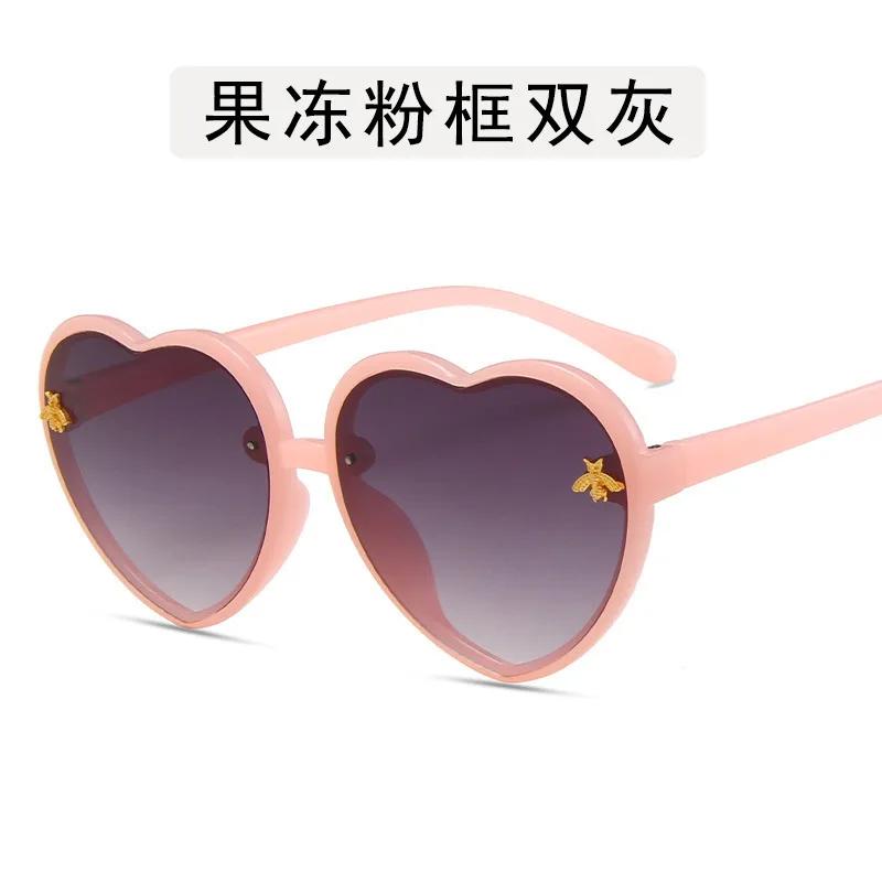 Fashion Brand Heart Kids Sunglasses New Children Cute Pink Cartoon Bee Sun Glasses Girls Boys Baby Gradient Shades Uv400 Eyewear