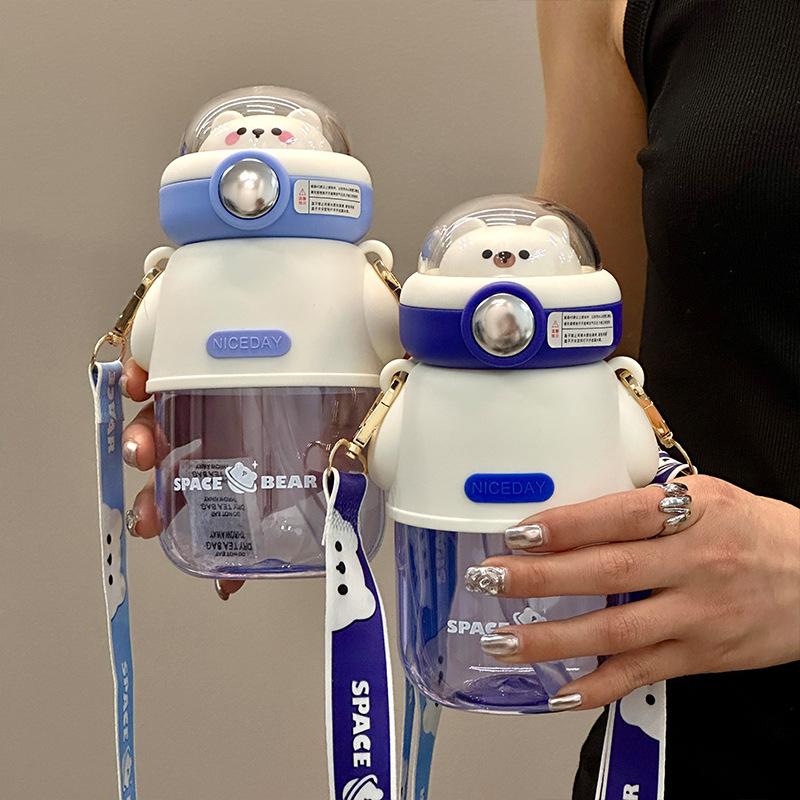 

Летняя новая пластиковая спортивная бутылка для воды, простая повседневная чашка, студенческая чашка для питья