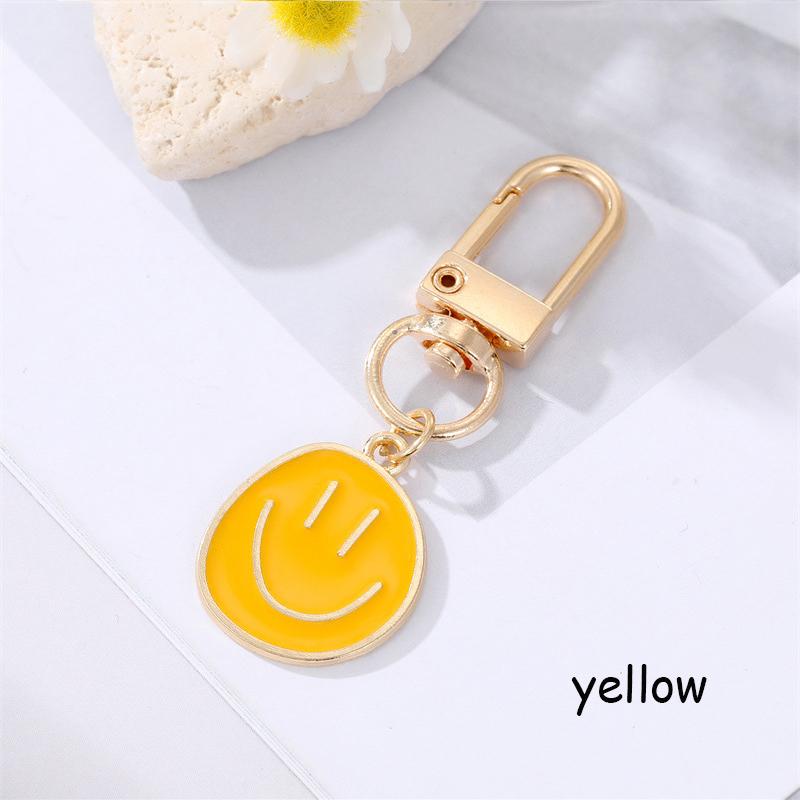 Lovely Smile Face Keychain Cute White Purple Yellow Pink Blue Black Enamel Metal Key Ring Bag Accessories For Women Ladies CLE