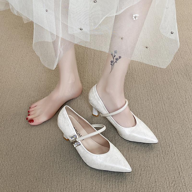 2025 New  Pointed Soft Leather Retro Temperament High Heels Women's New French Mary Jane Cat Heel Single Shoes