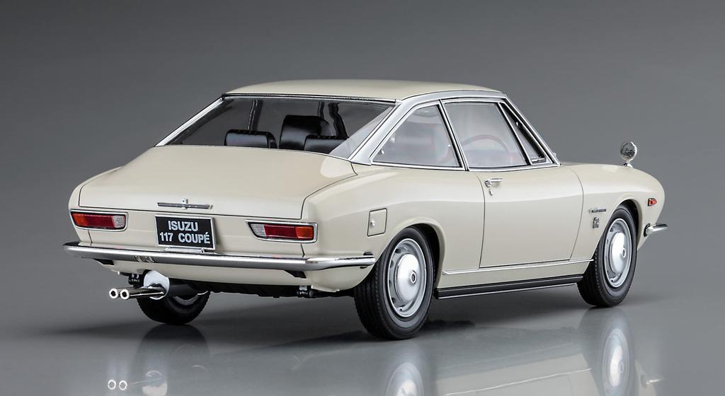 Hasegawa Historic Car Series Isuzu 117 Coupe Früher Typ Plastikmodell HC44 1/24