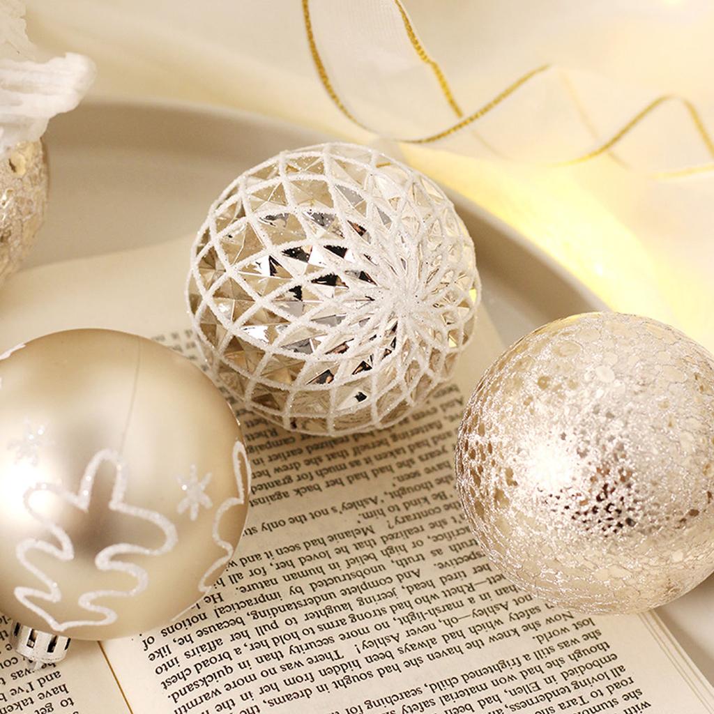Elegant Champagne Gold and White Christmas Ball Ornaments Add Festive Atmosphere to Your Home Gorgeous Decorations