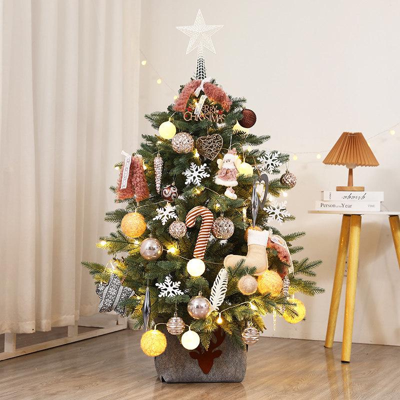 Eco-Friendly Non-Shedding PE Christmas Tree Set for Home Decoration, 1.2m