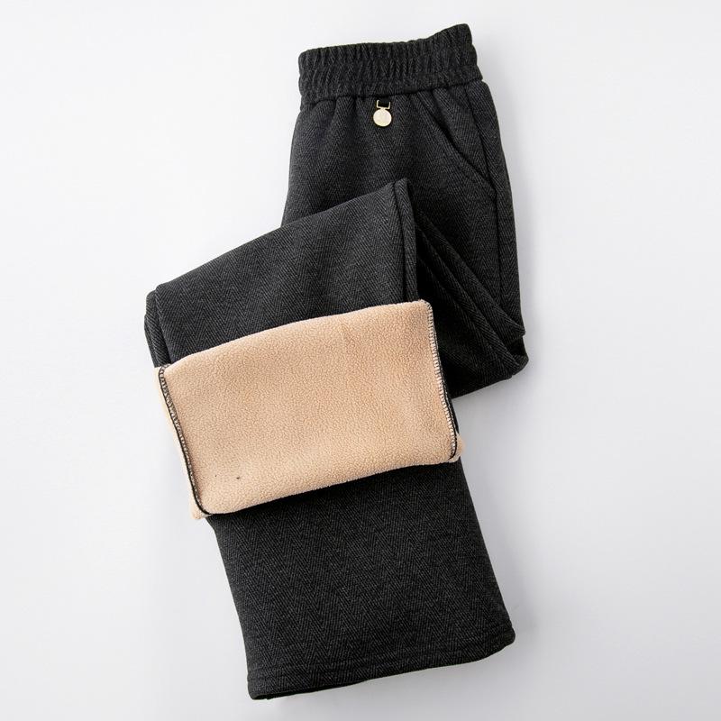 Mom's High-Waisted Velvet Wide-Leg Pants: Autumn/Winter 2025 Style for Middle-Aged & Elderly Women