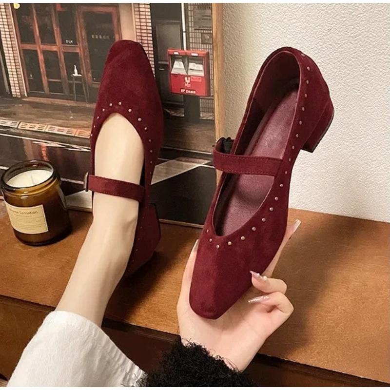Fashion Vintage Mary Jane 2025 New Style French Elegant Cropped Studded Round Toe Shallow Sole Evening Shoes Soft Sole Day Shoes