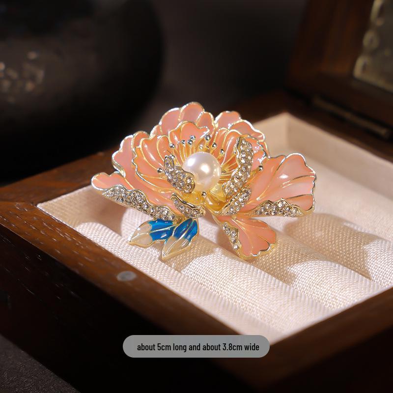 Exquisite Luxus Damen Brosche Anstecknadel Rotes Ahornblatt: High-End Begrüßungsaccessoire