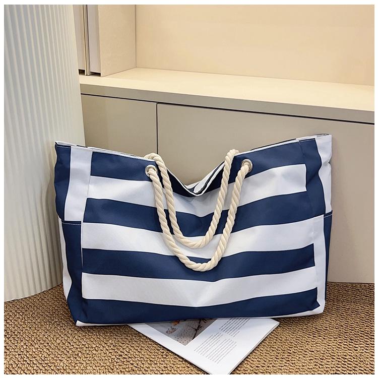 Women's 2025 High-Capacity Cross-border Beach and Travel Tote