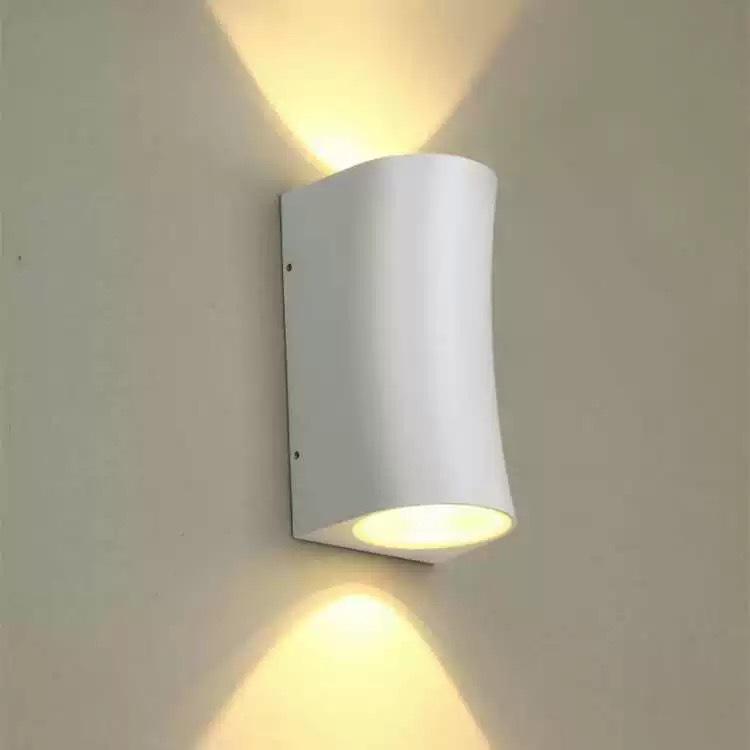 Modern Minimalist Four-Leaf Clover Outdoor Waterproof Wall Light for Courtyard, Balcony, and Aisle Decoration