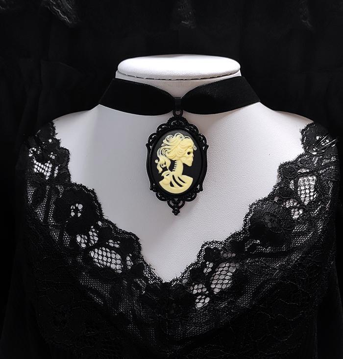 

Gothic Retro Cat Rose Crow Pendant Velvet Collar Necklace for Women Punk Hallowmas Party Collar Chain Jewelry Accessories Gifts