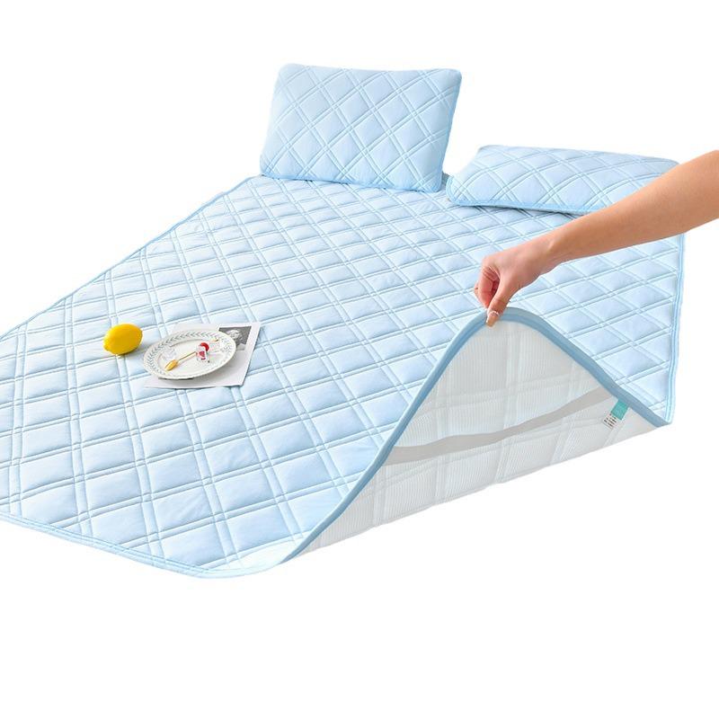Breathable Cooling Mattress Mat - Soft, Machine Washable Summer Bedding (1.5m/1.8m)
