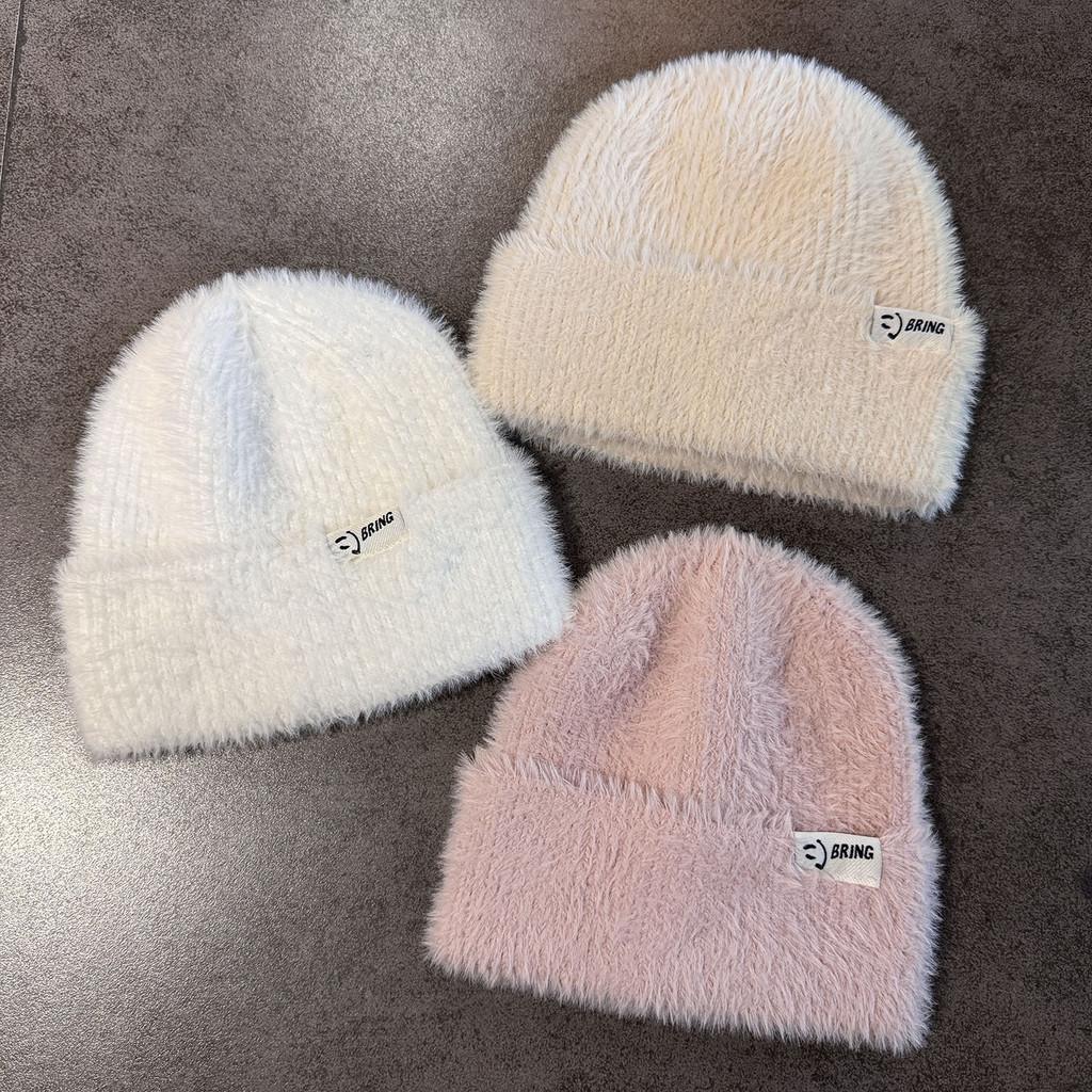Women Beanie Knitted With Warm Breathability Mink Fabric For Daily Use
