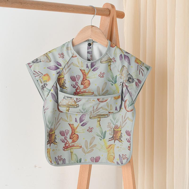 Dwustronny śliniaczek niemowlęcy bez rękawów w stylu koreańskim: Wodoodporny i odporny na zabrudzenia do karmienia