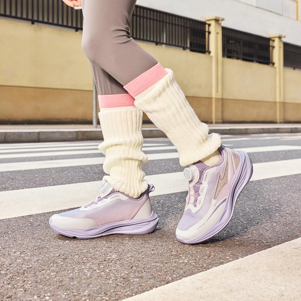 Hongxing Erke Childrens Running Shoes With Magic Rotation Technology And Gradient Logo Kids sneaker Mist-Purple Pink Crystal-White 65125303049-706