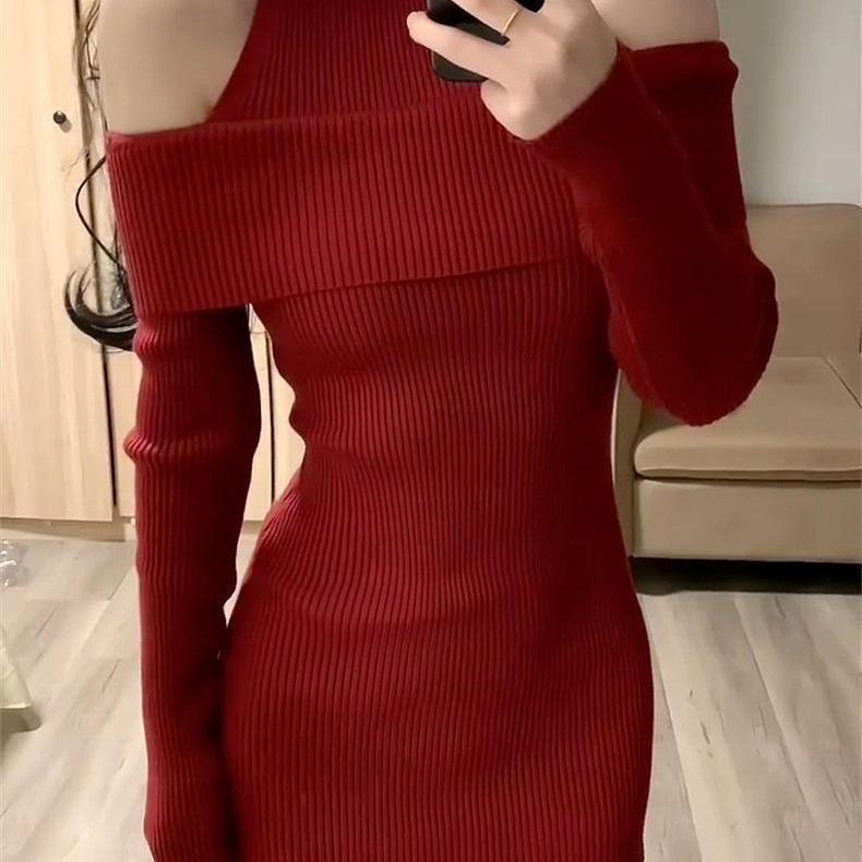Off-Shoulder Knitted Bodycon Dress - Long Sleeve, Autumn/Winter Style, Waist-Cinching Short Skirt