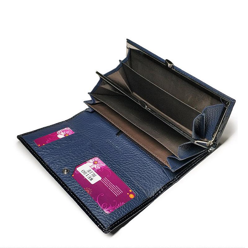 Women's Crocodile Pattern Genuine Leather Wallet: Patent Design, Multi-Card Slots, Large Capacity Coin Purse with Snap Button.