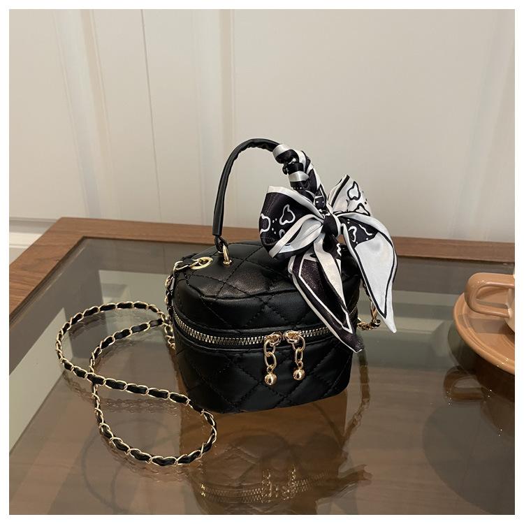 Mini Handbag, Fashionable Shoulder Bag, Diamond-patterned Chain Bag, Crossbody Bag