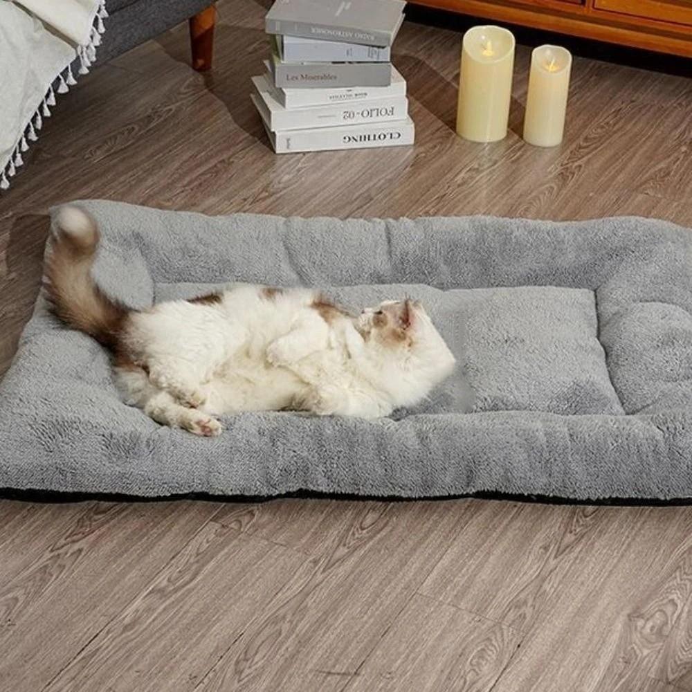 Non-slip Pet Plush Pad Surrounding Style Thickened Pet Mat Dog Sofa Bed Dog Crate Mat  Winter