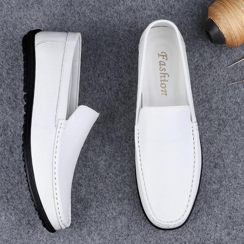 Fashion Comfortable Genuine Leather Mens Loafers Soft-Soled Slip-On Flats Versatile Casual Shoes Business Formal Leather Shoes Moccasins