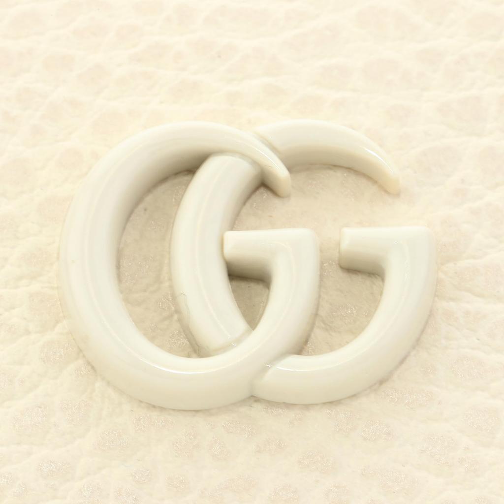 Gucci GG Marmont Leather Key Case with 6 Key Hooks Boutique (456118, 17WEN, 9022) (White) Line, Women's [Used]