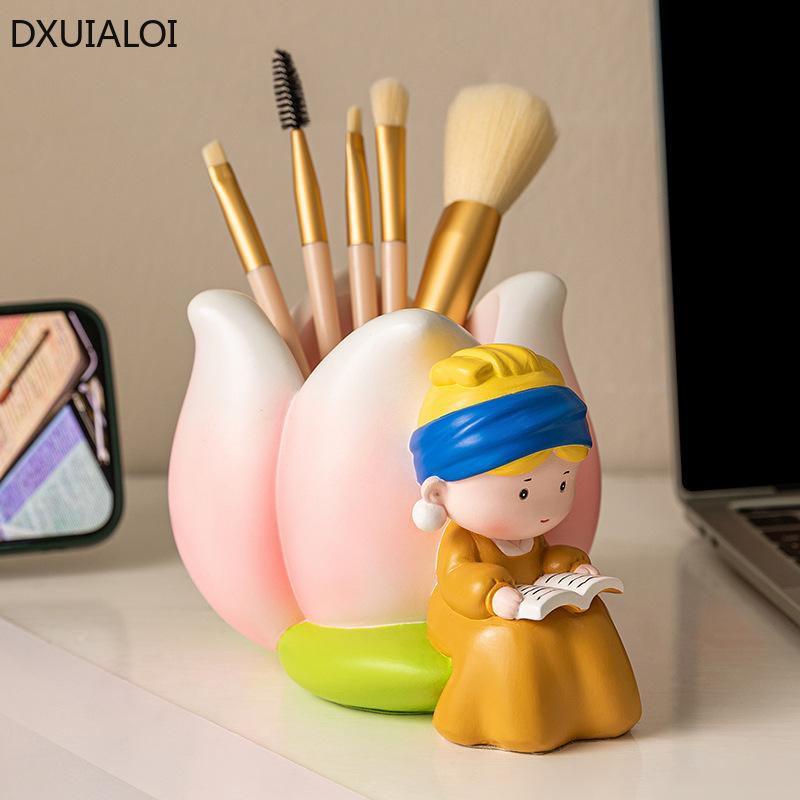 Creative Cute Character Sculpture Pen Holder Office Desktop Storage Decoration Student Practical Stationery Home Decoration