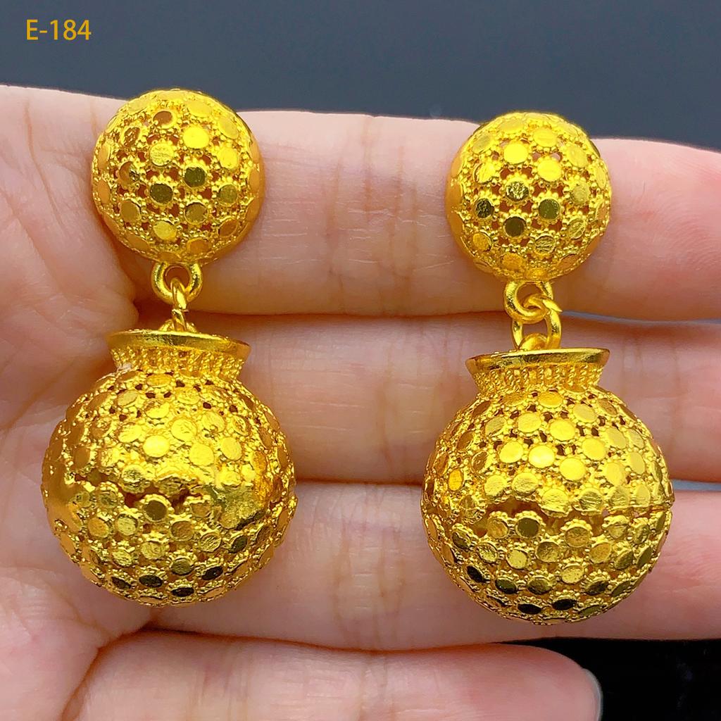 Dubai Bridal Jewelry 24K Gold Plated Earrings Exaggerated Vintage Nigerian Ladies Personalized Simple Earrings 2026