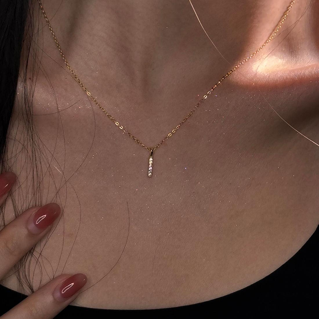 

Латунная ткань Цифэн четырехлистник фиолетовый бриллиант ожерелье 2026 новый легкий люкс классический изысканный ретро стиль цепочка на ключицу