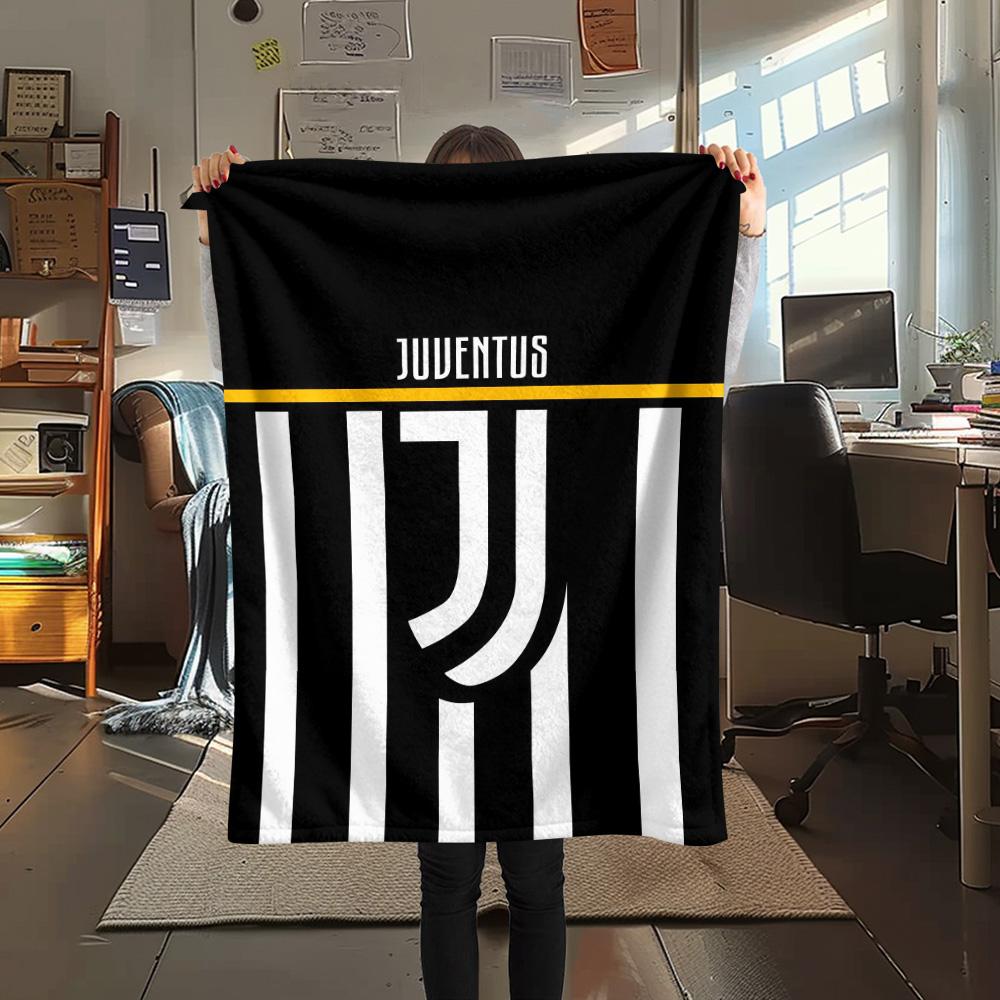 Juventus Football Club2 Flannel Blanket, High quality Comfortable for All Seasons, Home Decor, Warmth and Comfort