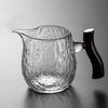 330ml Hammered Pattern Glass Fair Cup Tea Dispenser With Wood Handle Kung Fu Tea Cup Brewing Puer Chahai Tea Cup Set