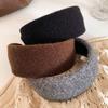 Faixa de Cabeça Elegante Cinza de Lã com Aba Larga Coreana para Mulheres - Acessório de Cabelo Retrô para Lavar o Rosto e Pressionar o Topo da Cabeça no Outono/Inverno.