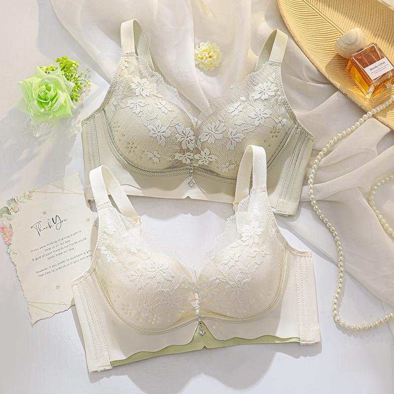 Breezy Light Luxury Lace Perforated Cup Bra, Lightweight Breathable Push Up Side Gathering Women Bra
