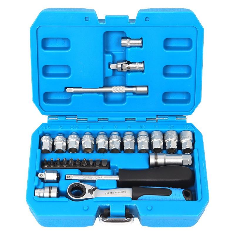 29-Piece Through-Bolt Ratchet Socket Wrench Set 12-Point Socket Sockets, Extension Bars, and Screwdrivers