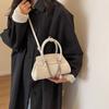 Lässige Schultertasche Kleine Tasche Damentasche 2024 Neue einfache Textur Umhängetasche Mode Handtasche Kleine quadratische Tasche