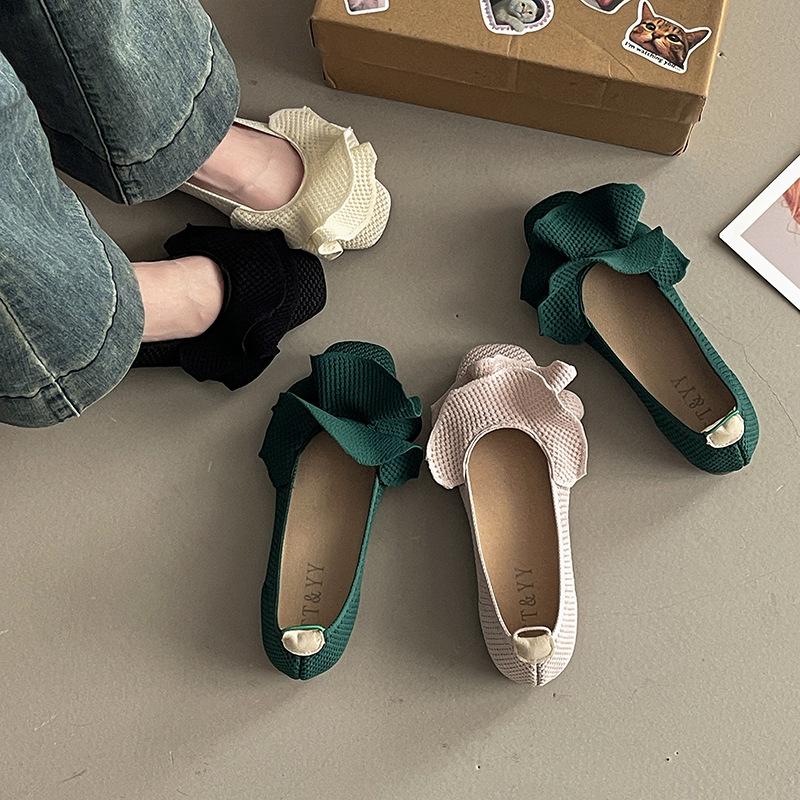 French soft sole comfortable knitted ruffle edge grandma shoes summer retro hollow skirt ballet flat single shoes women