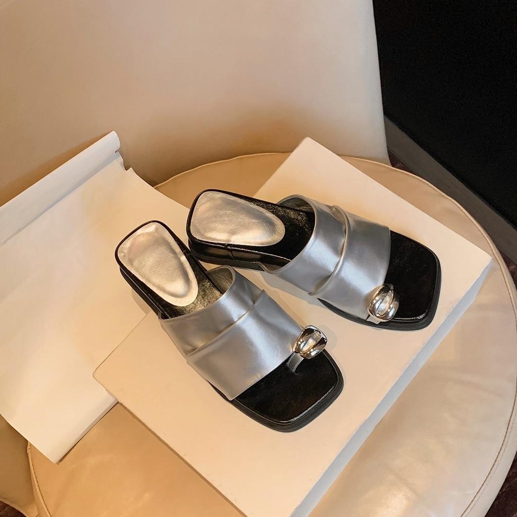 Cowhide version~ French metal buckle pleated wide one-word set toe slope heel sandals women's summer thick-soled one-pedal slippers