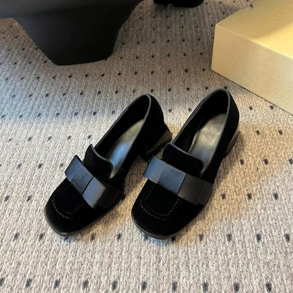 Wildleder Maillard Square Toe Dicke Ferse Slipper Damen Frühling und Herbst Neue High-End Einzelne Schuhe Mary Jane Damenschuhe