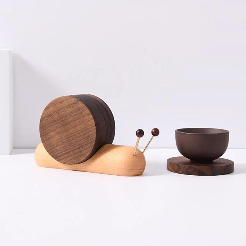 2025 New Fashion Black Walnut Cartoon Snail Decompression Creative Tea Cup Mat Decoration Insulated Tea Coffee Mug Coaster.