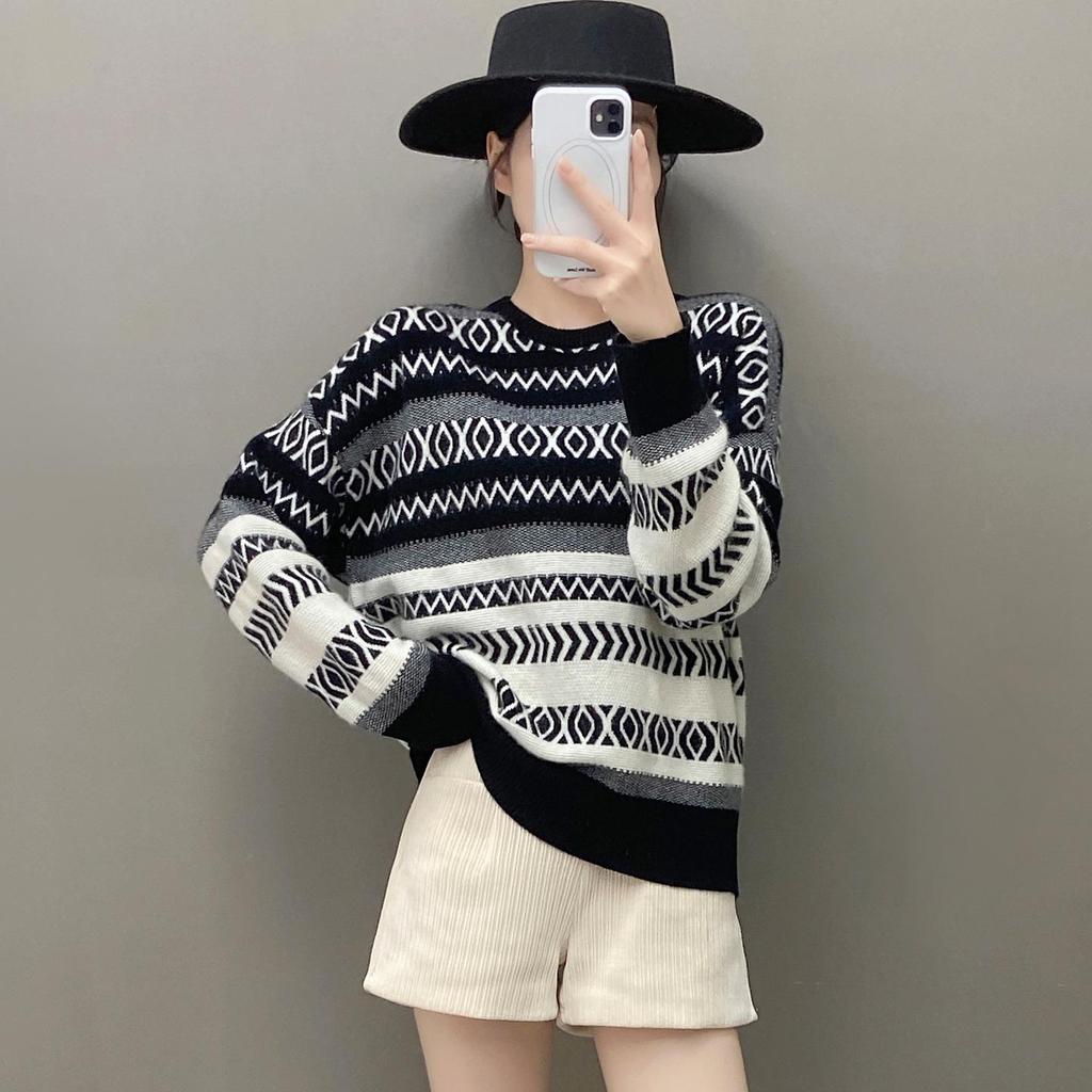 Women's Fashionable European Style Soft Cashmere Sweater, Thick Loose Knit Pullover for Autumn/Winter