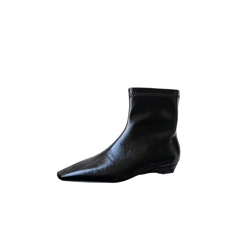 2025 autumn and winter new pointed thick heel short heel temperament French fashion sexy beautiful women short boots