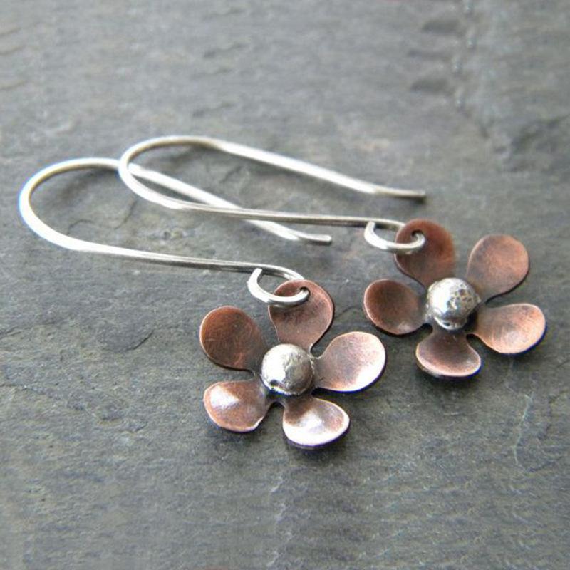 Vintage Ethnic Copper Flower Drop Earrings For Women Tribal Jewelry Ancient Copper Metal Dangle Earrings For Women Party Jewelry