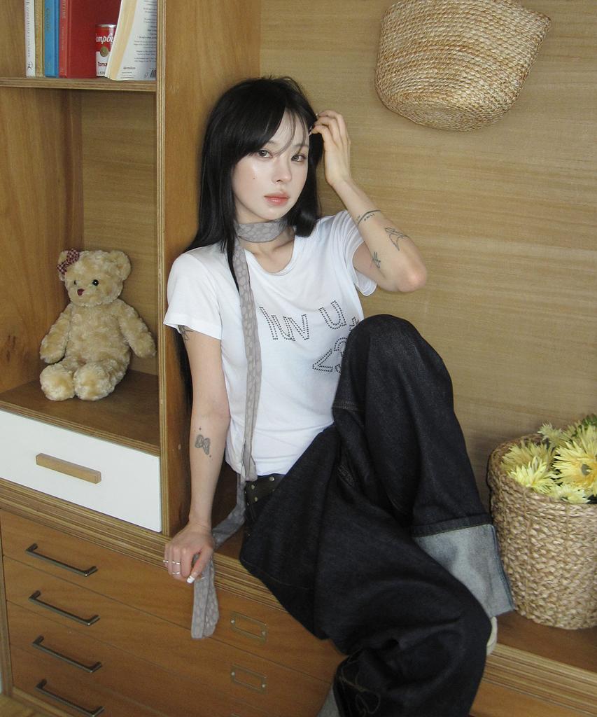 Mimdeowodeulobeu [Mimdeowodeulobeu]Luv-U Hotpix T-Shirt_White