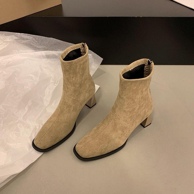 2025 Winter Women's French-Style High-Heeled Ankle Boots: Chunky Heel, Square Toe, Versatile, Fleece-Lined Fashion