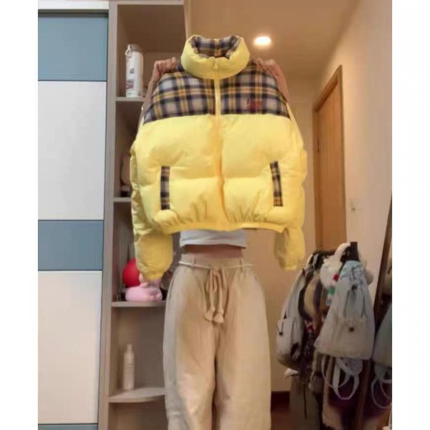 

Куртка зимняя новая с воротником-стойкой, короткая, утолщенная, тепловая, в клетку, универсальная, с контрастной цветной вставкой, на хлопковой подкладке XL жёлтый