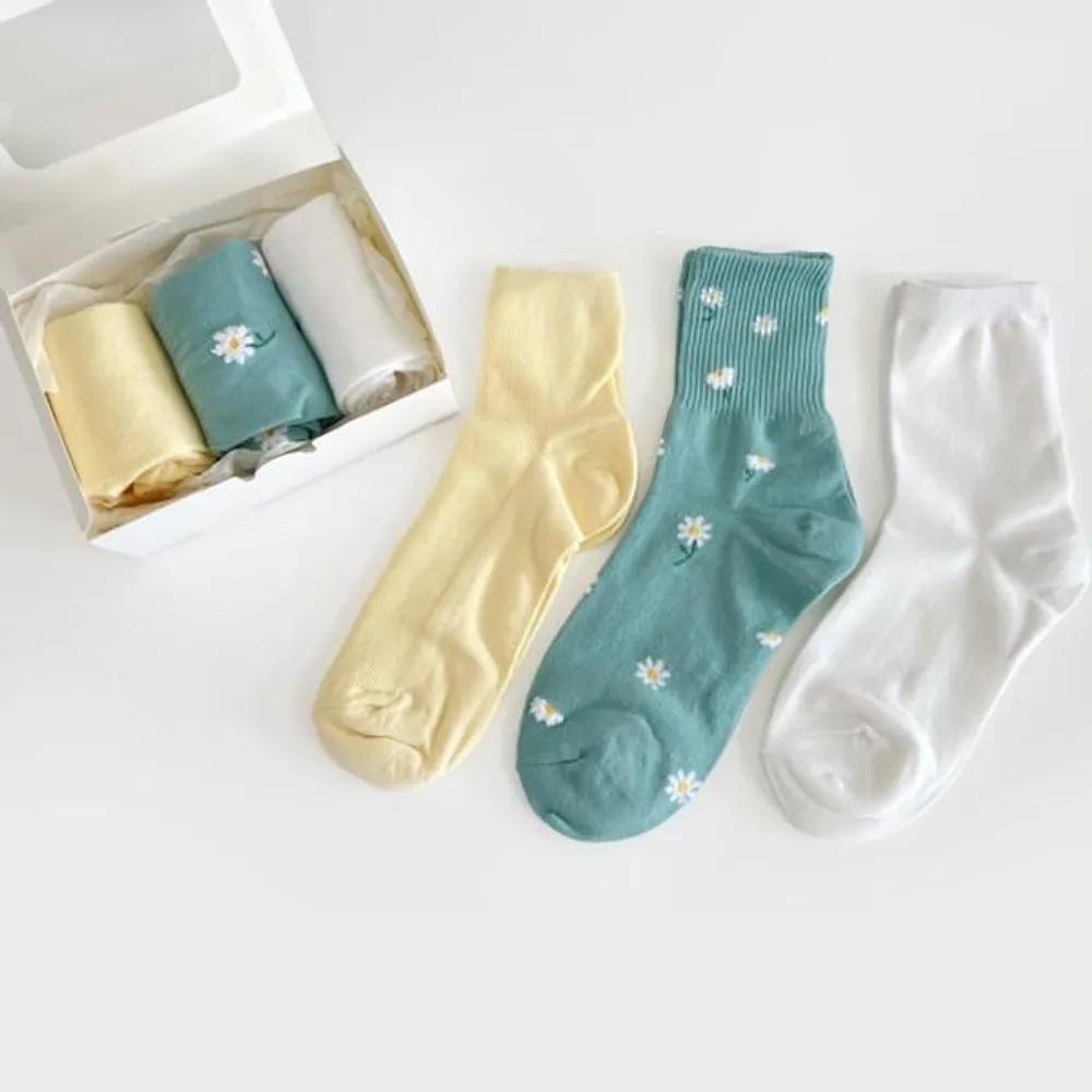 Deunhae Store Women's Socks Gift Set