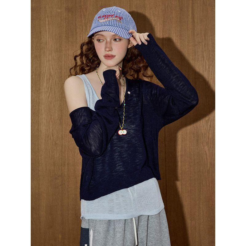 Coolhut V-Neck Simple Commuter Style Navy Blue Long-Sleeved T-Shirt 2025 Autum New Women's Knitwear Sweater