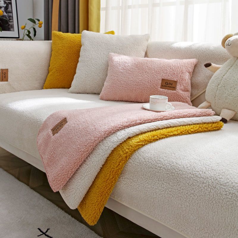 Modern Sofa Covers for Living Room Winter Lamb Wool Sofa Slipcovers Sofa Towel Thicken Plush Soft Anti-slip Couch Cover for Home