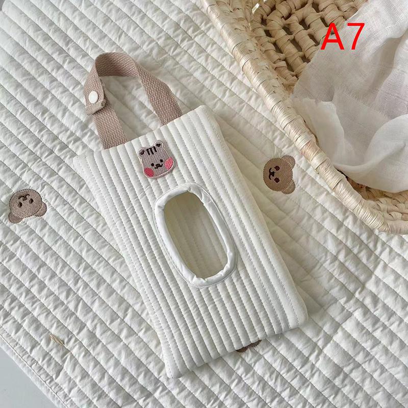 

Cartoon Cute Tissue Box Travel Car Portable Handheld Storage Bag Towel Cover Newborn Hanging Bag For Cart Accessories 2024 A7