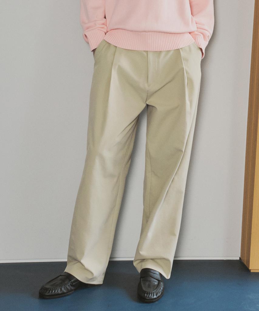 HALBKREIS LAYOUT P10040 Single-Pleat Wide Slacks_Beige
