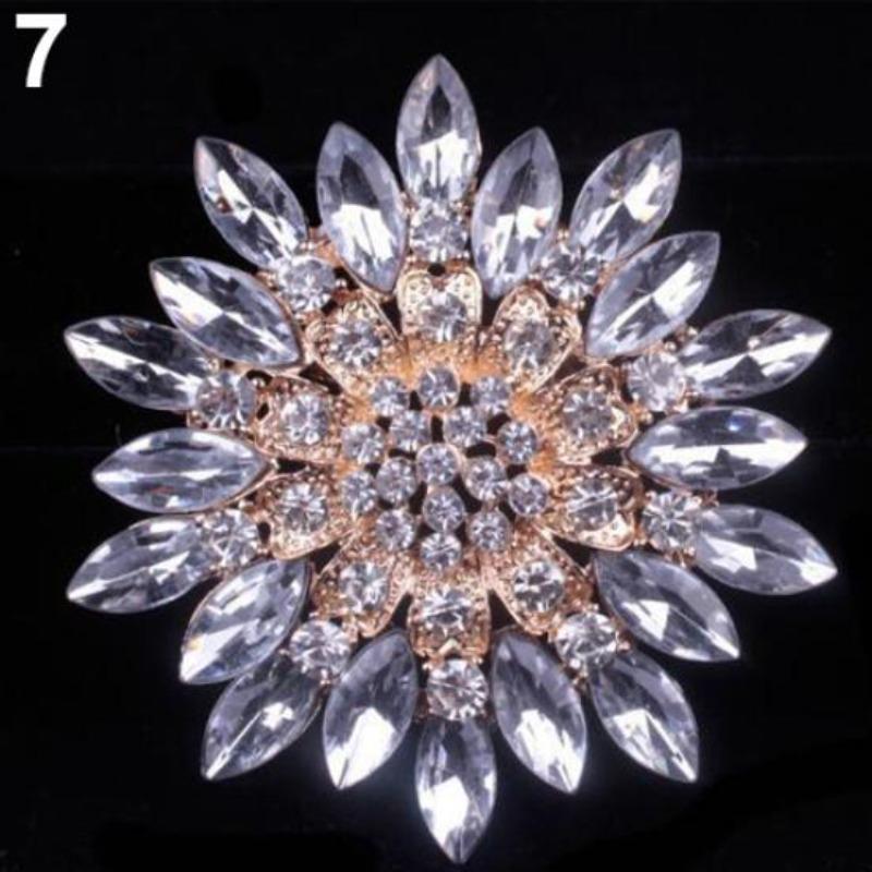 Elegant Vintage Multi-colored Flower Brooch Pin with Sparkling Stones and Leaf-shaped Elements for Weddings and Parties